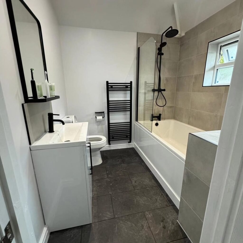 bathroom fitters bromsgrove